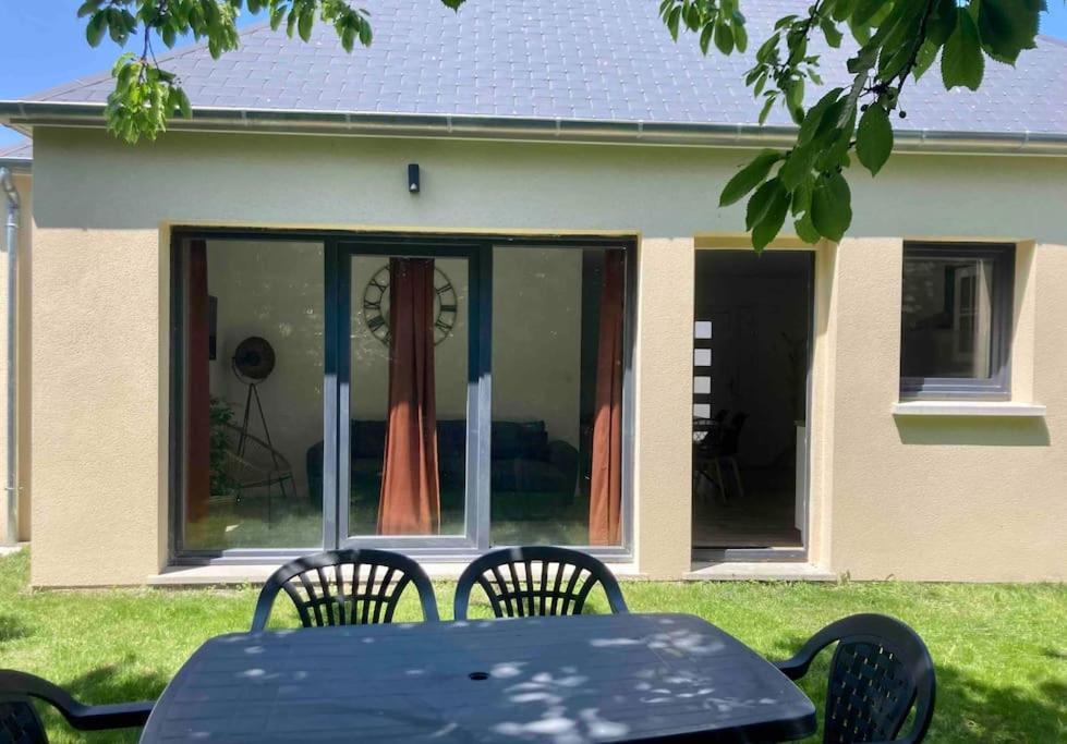 Maison Neuve A Deux Pas Du Mont Hébergement de vacances